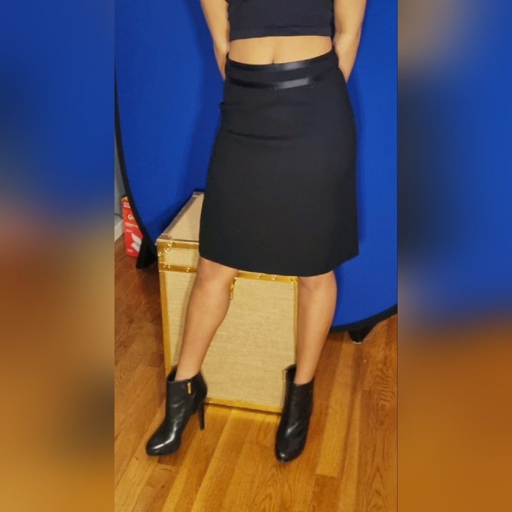 Authentic Vintage Chanel Pencil Skirt Black